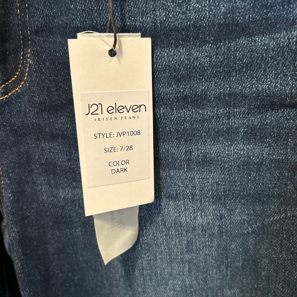 Women’s Dark Blue Straight-Leg Jeans Size 7/28 - Picture 3 of 3